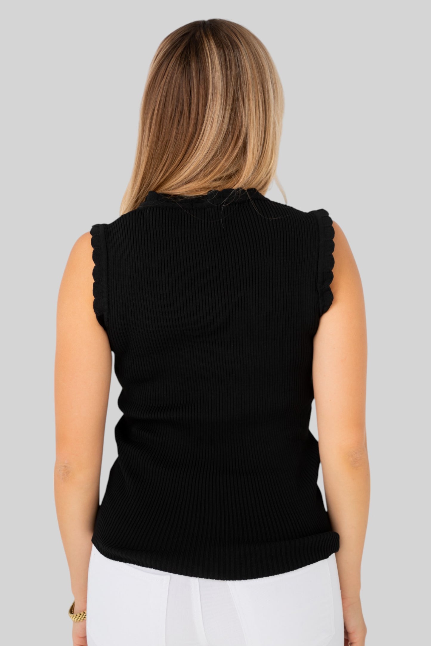 Knit Top Flower Neck