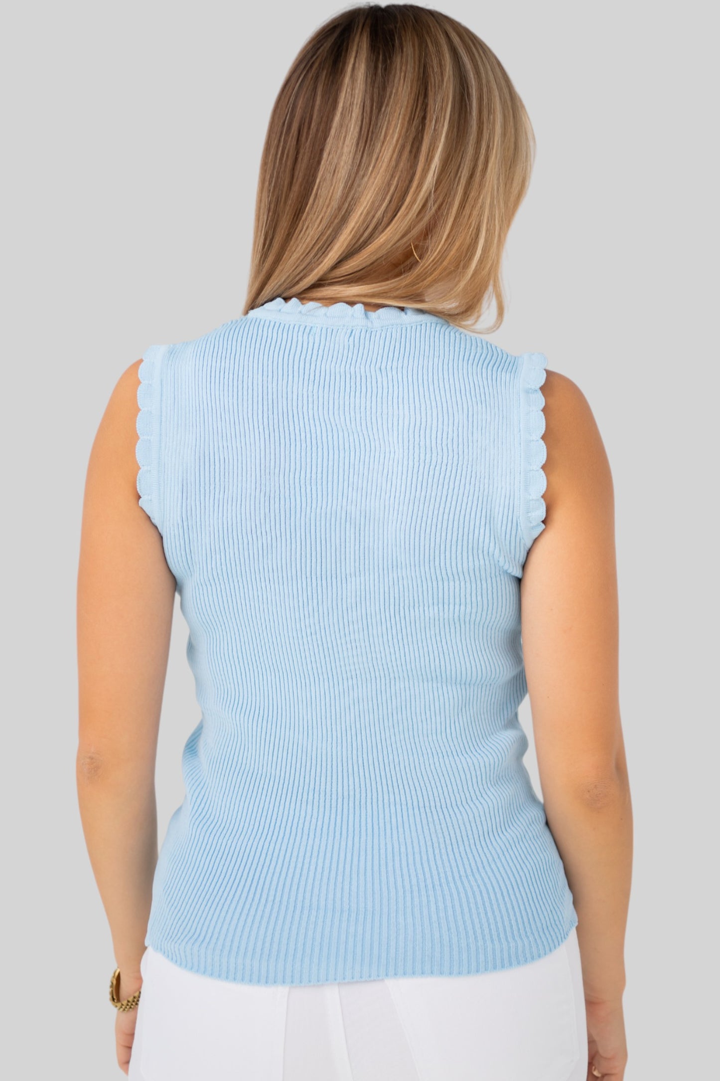 Knit Top Flower Neck