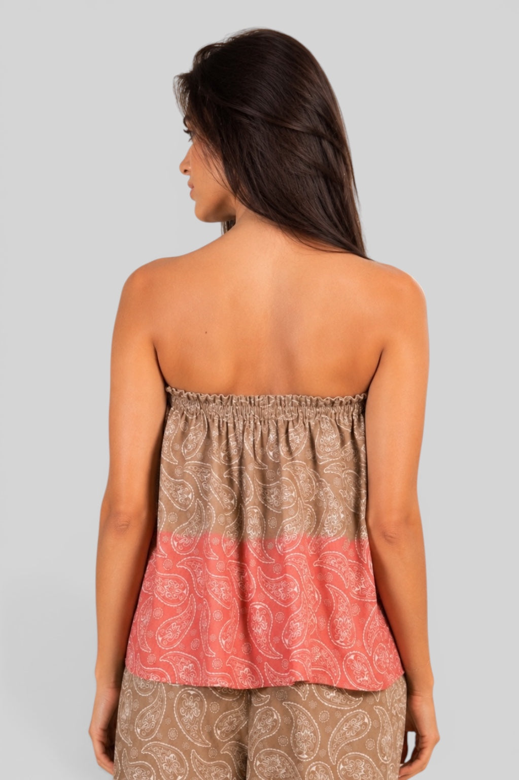 Strapless Top with Elastic Band