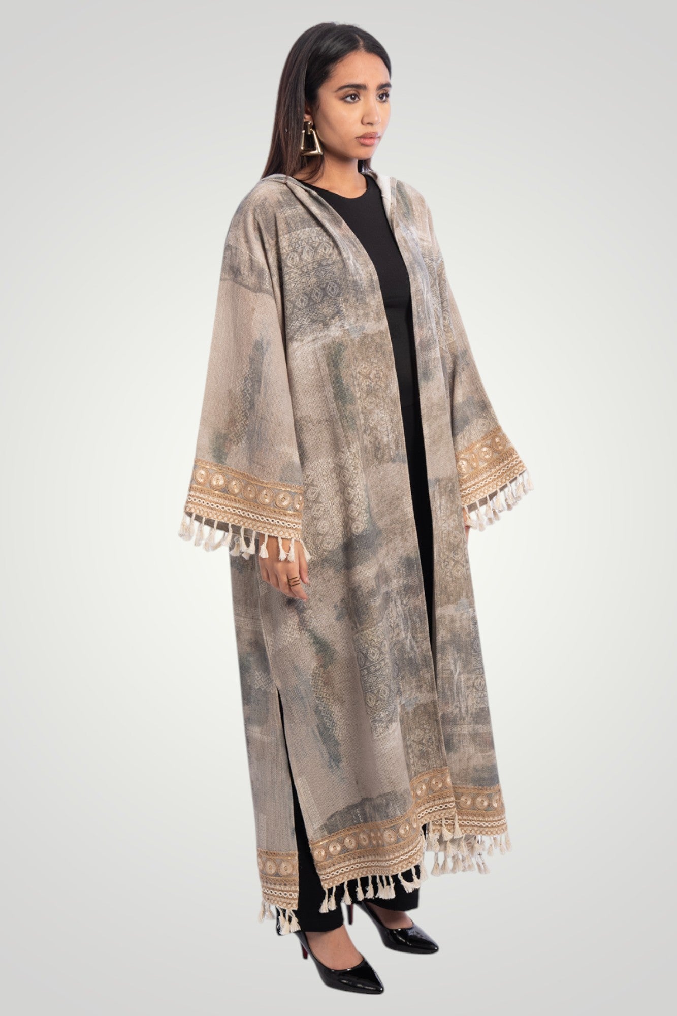 عباية زهرة