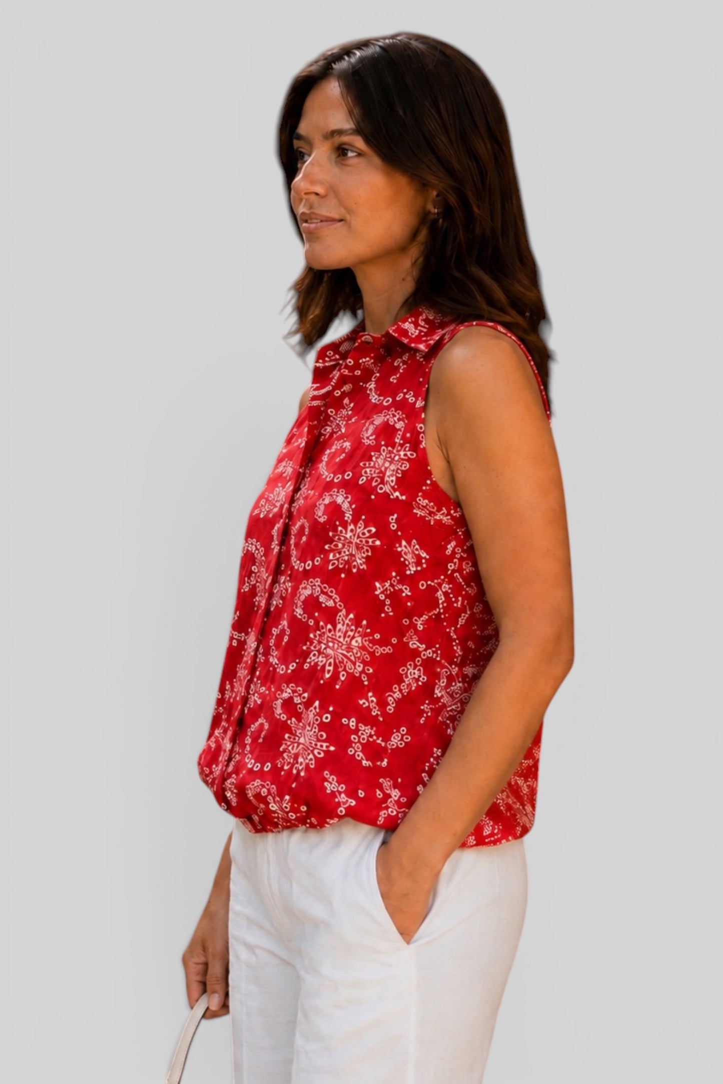 Luna Breeze Sleeveless Shirt