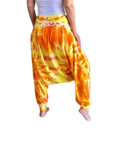 بنطلون حريم مصبوغ باللون البرتقالي/الأصفر