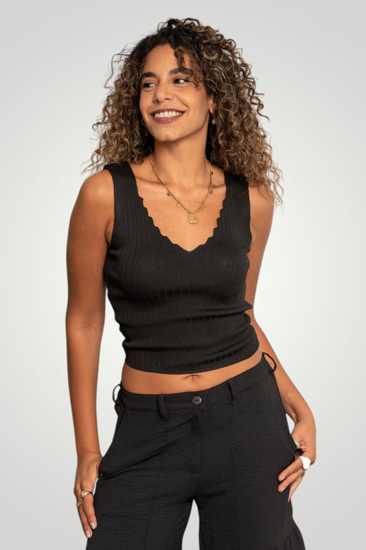 Sakkara knit top